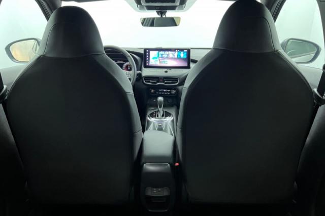 Nissan Juke image 4
