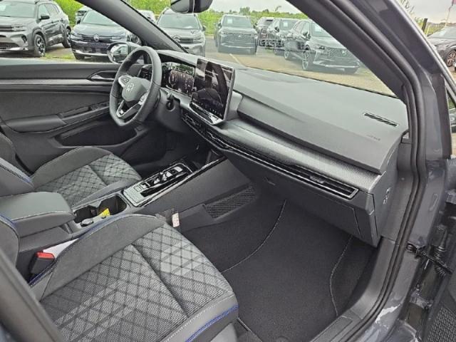 Volkswagen Golf image 1