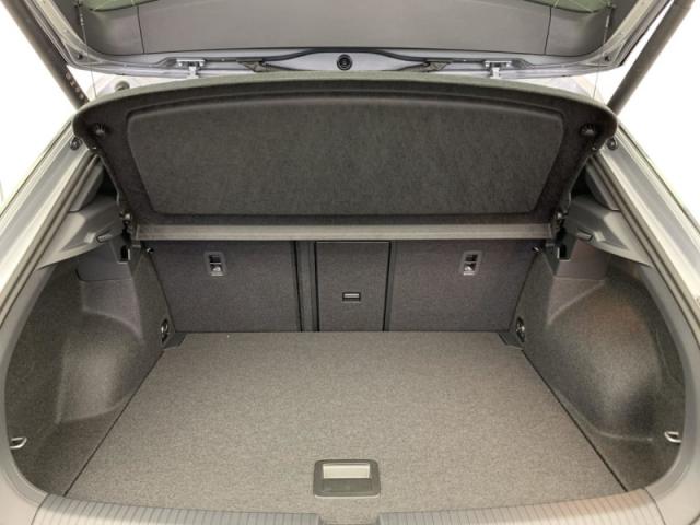 Volkswagen T-Roc image 3