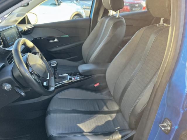 Peugeot 208 image 6
