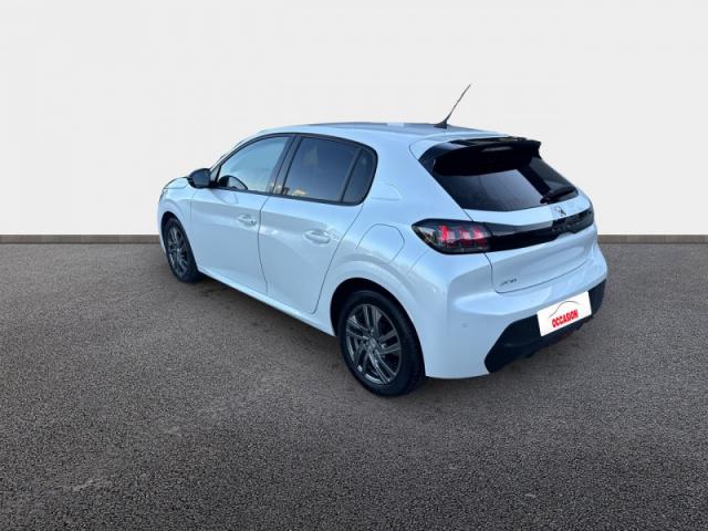 Peugeot 208 image 1