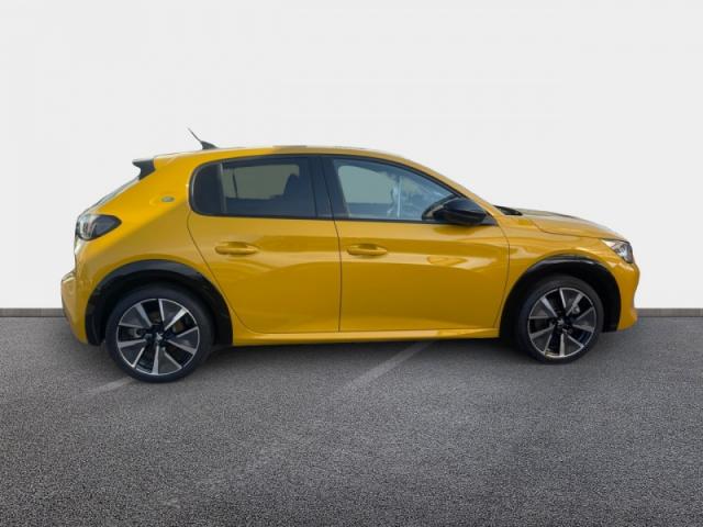 Peugeot 208 image 3