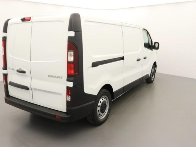 Renault Trafic image 1