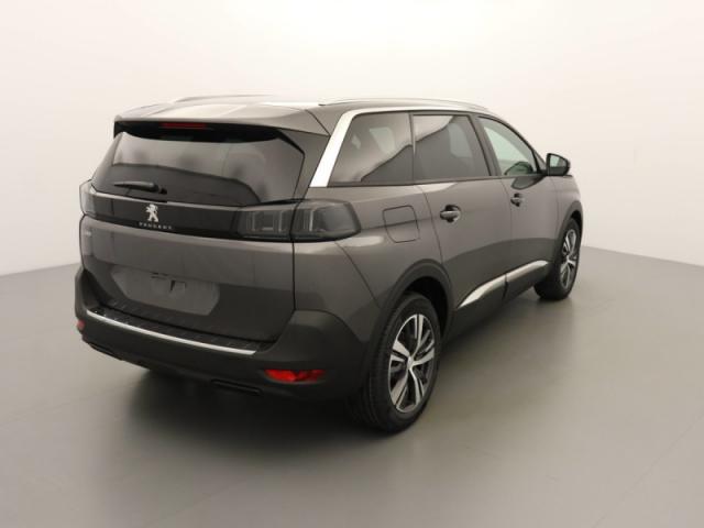 Peugeot 5008 image 3