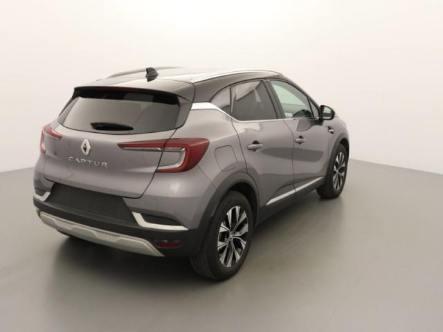 Renault Captur image 1