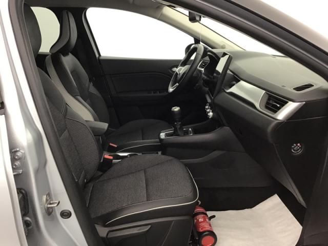Renault Captur image 1