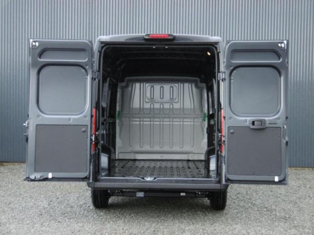 Opel Movano image 4