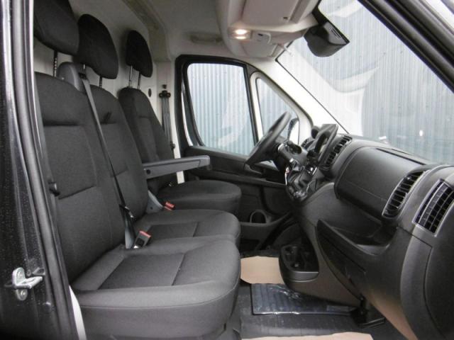 Opel Movano image 3