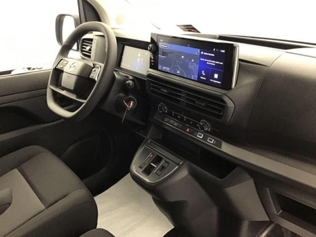 Opel Vivaro image 2