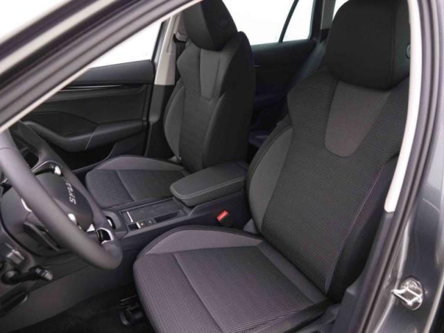 Skoda Octavia image 9