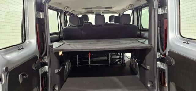 Nissan Primastar image 2