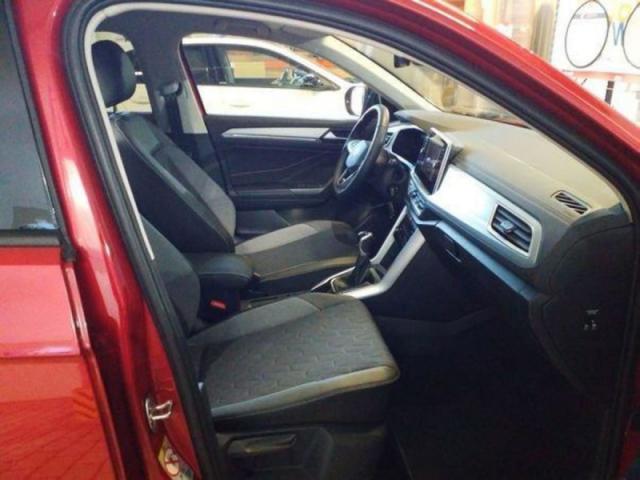 Volkswagen T-Roc image 3