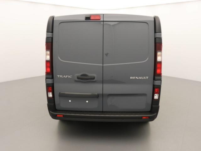 Renault Trafic image 2