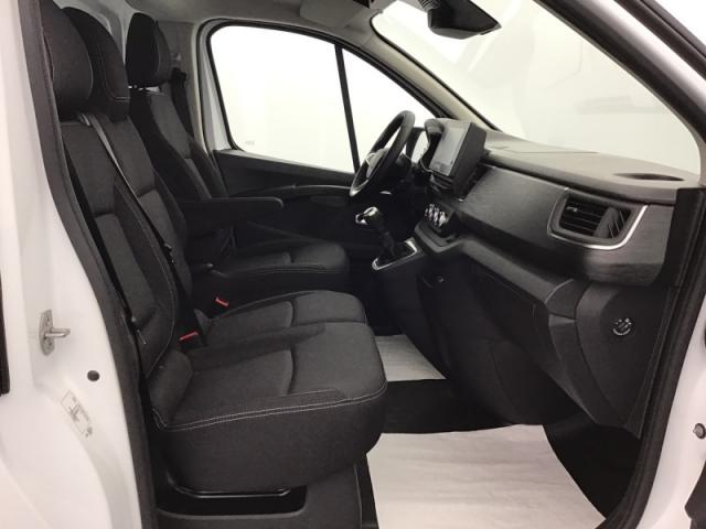 Renault Trafic image 4