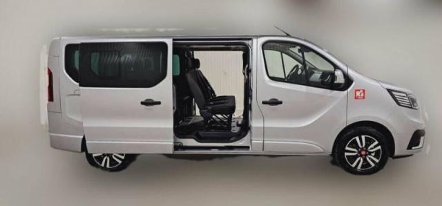 Renault Trafic image 6