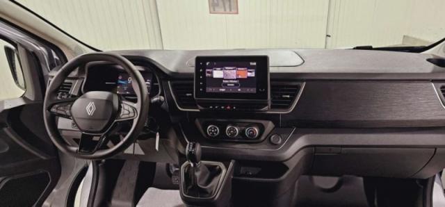 Renault Trafic image 3
