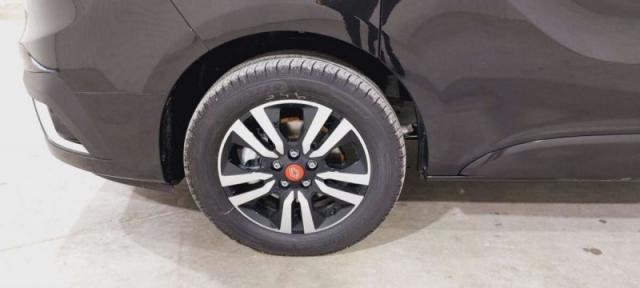 Renault Trafic image 3