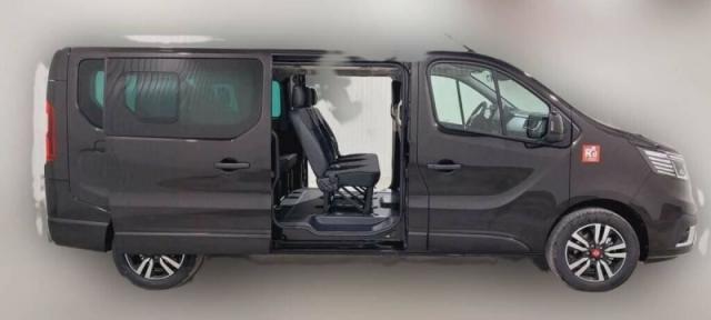Renault Trafic image 7