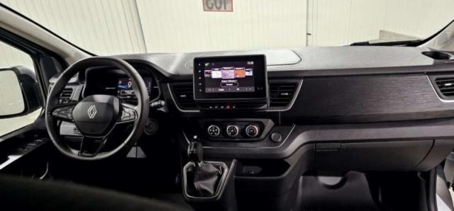 Renault Trafic image 7