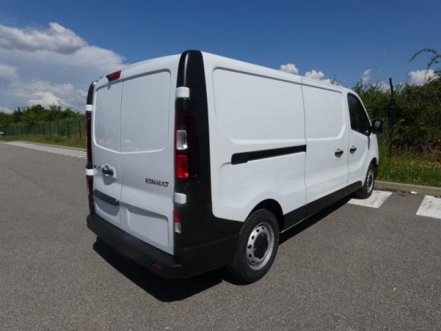 Renault Trafic image 9