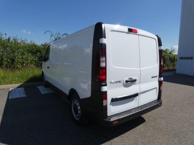 Renault Trafic image 8