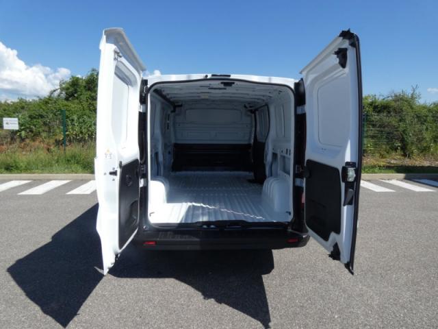 Renault Trafic image 4