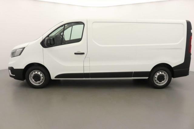 Renault Trafic image 1