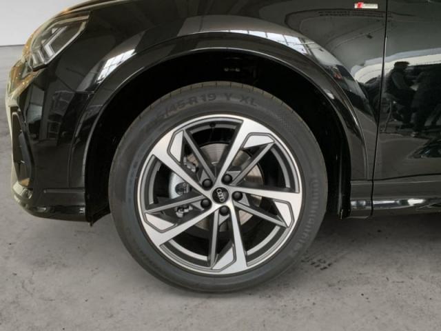 Audi Q3 image 7