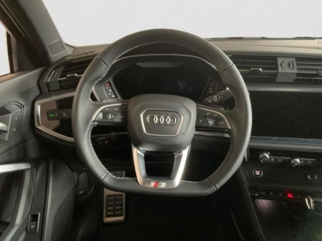 Audi Q3 image 5