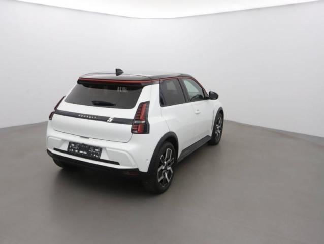 Renault R 5 image 8
