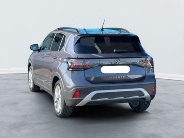 Volkswagen T-Cross image 1