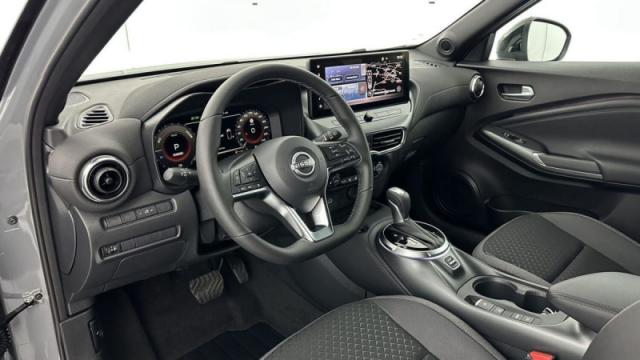 Nissan Juke image 4