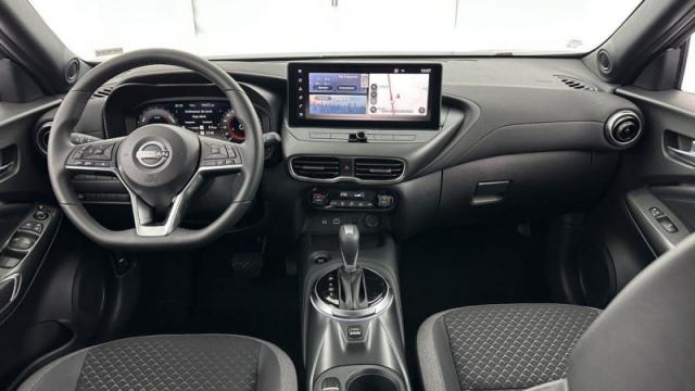 Nissan Juke image 3