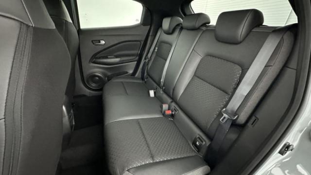 Nissan Juke image 8