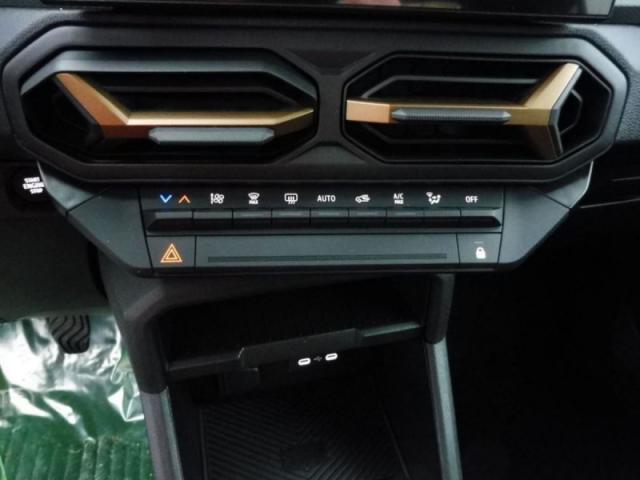 Dacia Duster image 8