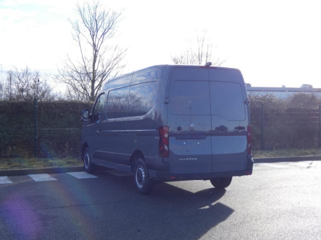 Renault Master image 8