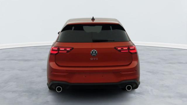 Volkswagen Golf image 2