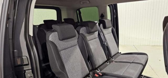 Peugeot Traveller image 7