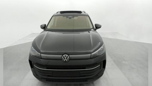 Volkswagen Tiguan image 8