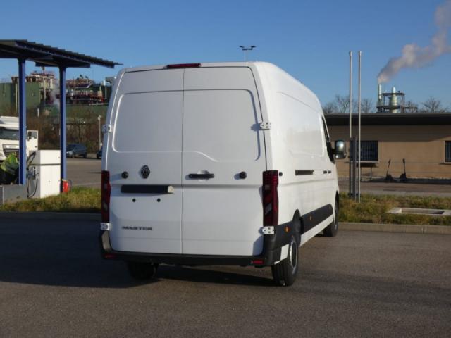 Renault Master image 8