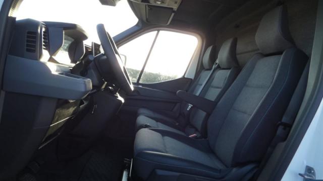 Renault Master image 1