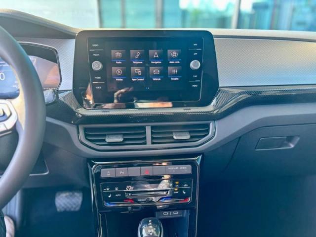 Volkswagen T-Cross image 7