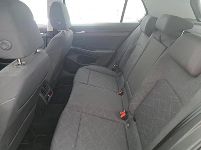 Volkswagen Golf image 4