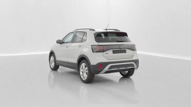 Volkswagen T-Cross image 3
