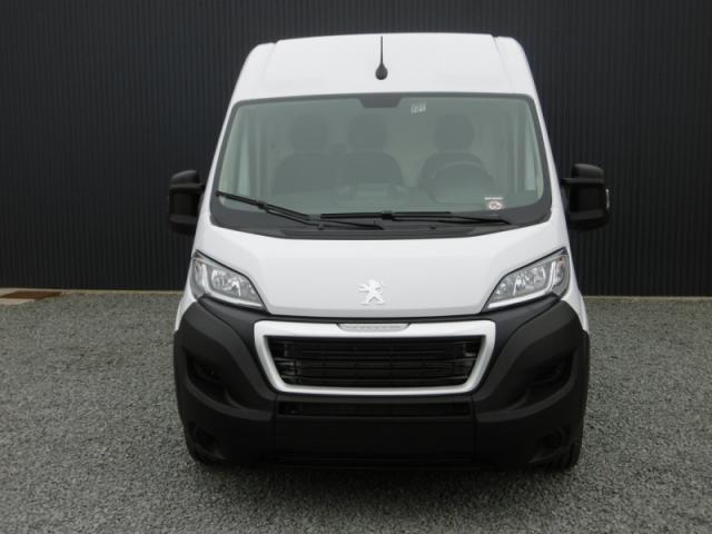 Peugeot Boxer image 3