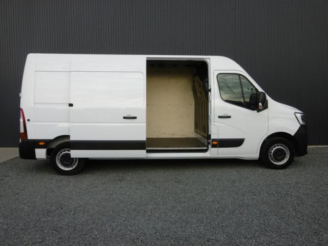 Renault Master image 4