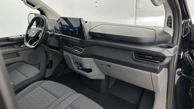 Ford Transit image 2