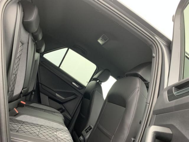 Volkswagen T-Roc image 4