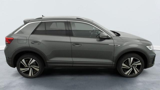 Volkswagen T-Roc image 2