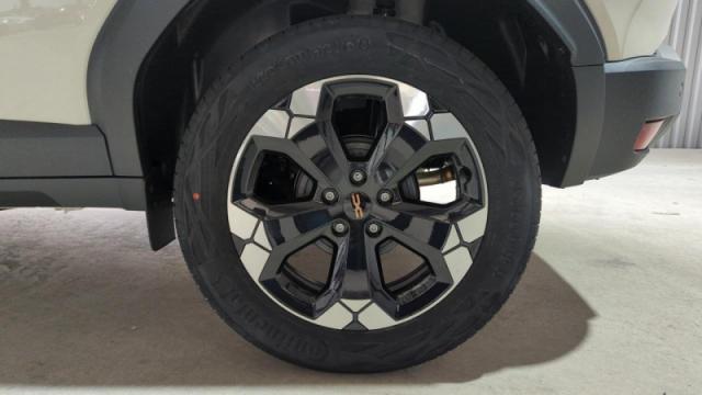 Dacia Duster image 7